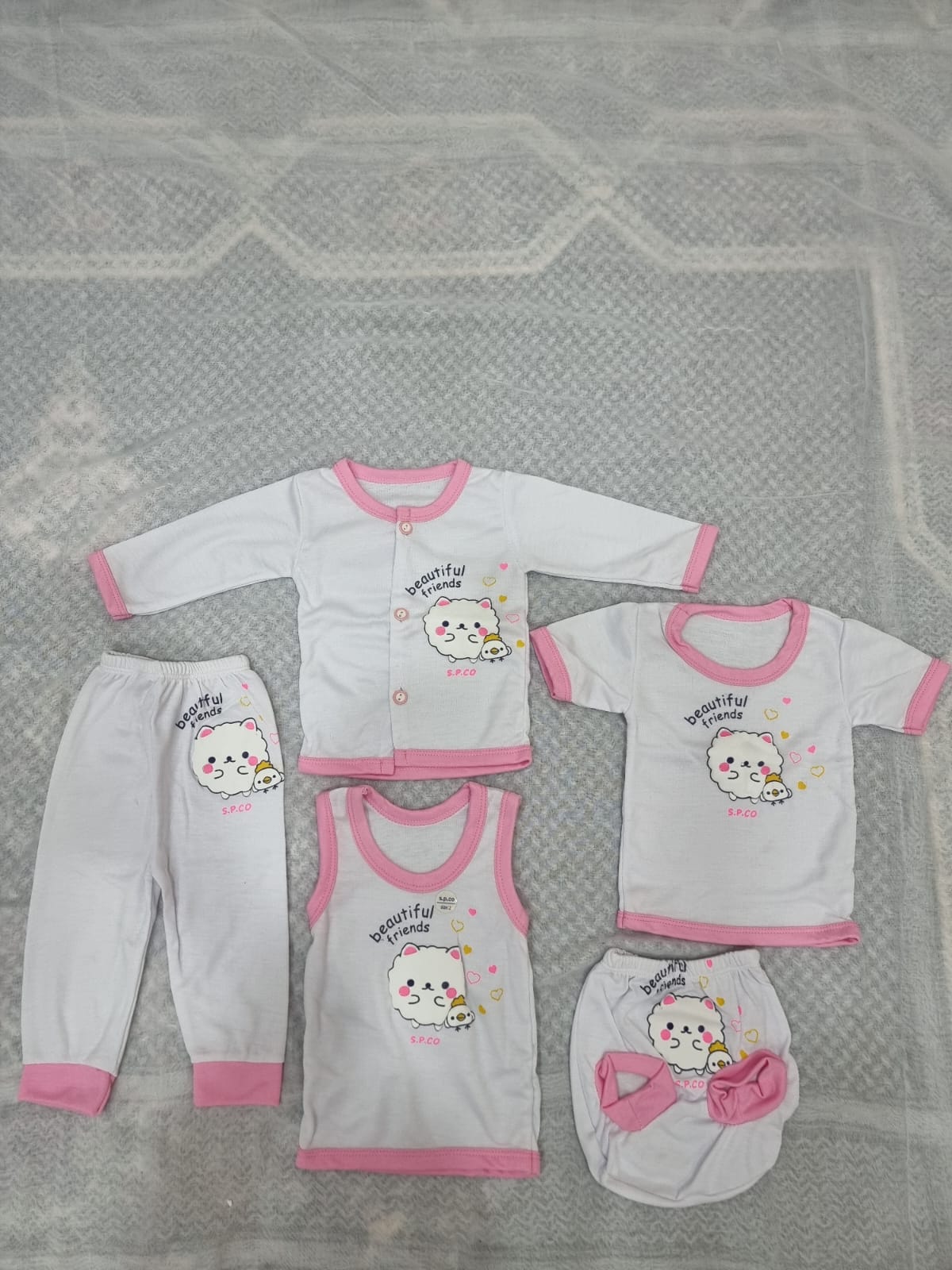 ست 5 تکه نوزادی دخترانه 555 سایز 2 ماه کد 9