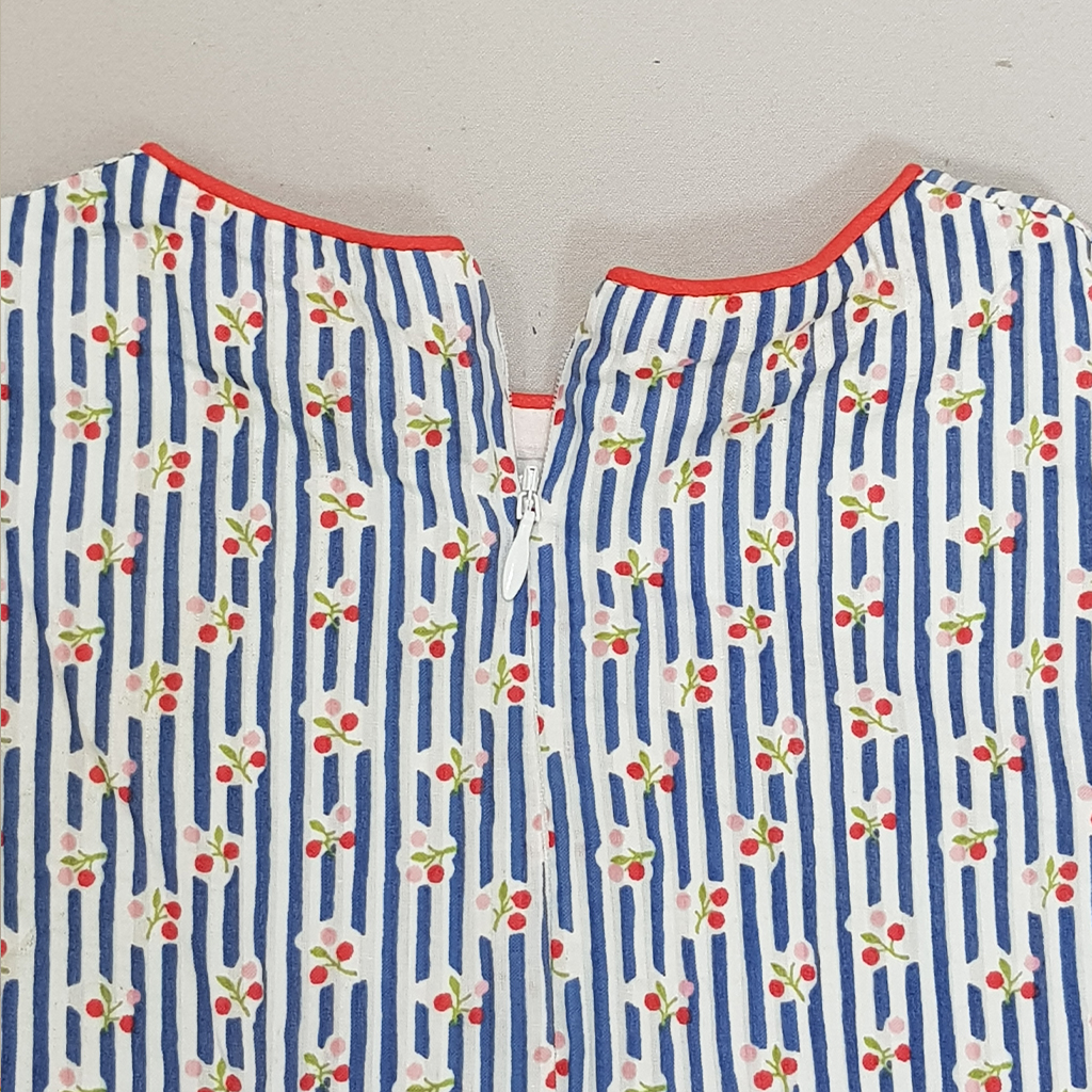 سارافون دخترانه 31503 سایز 4 تا 6 سال کد 7 مارک Mini Boden