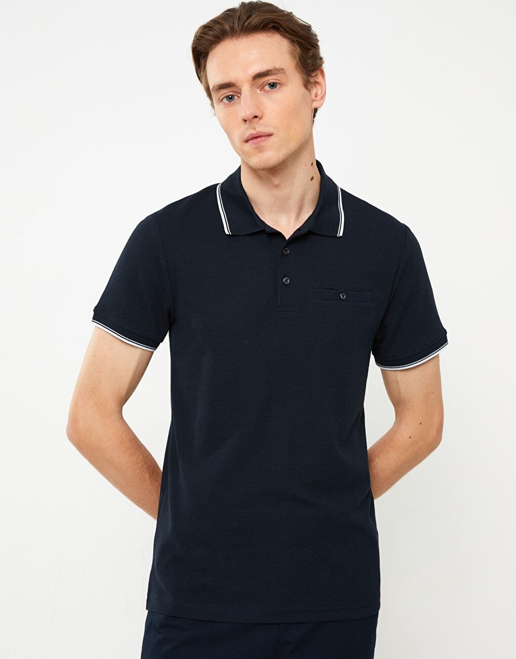 تی شرت یقه دار مردانه 30376 مارک LC WAIKIKI