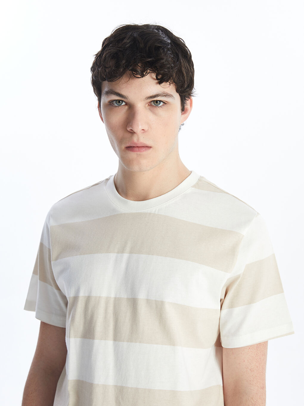 تی شرت مردانه 30402 کد 2 مارک LC WAIKIKI