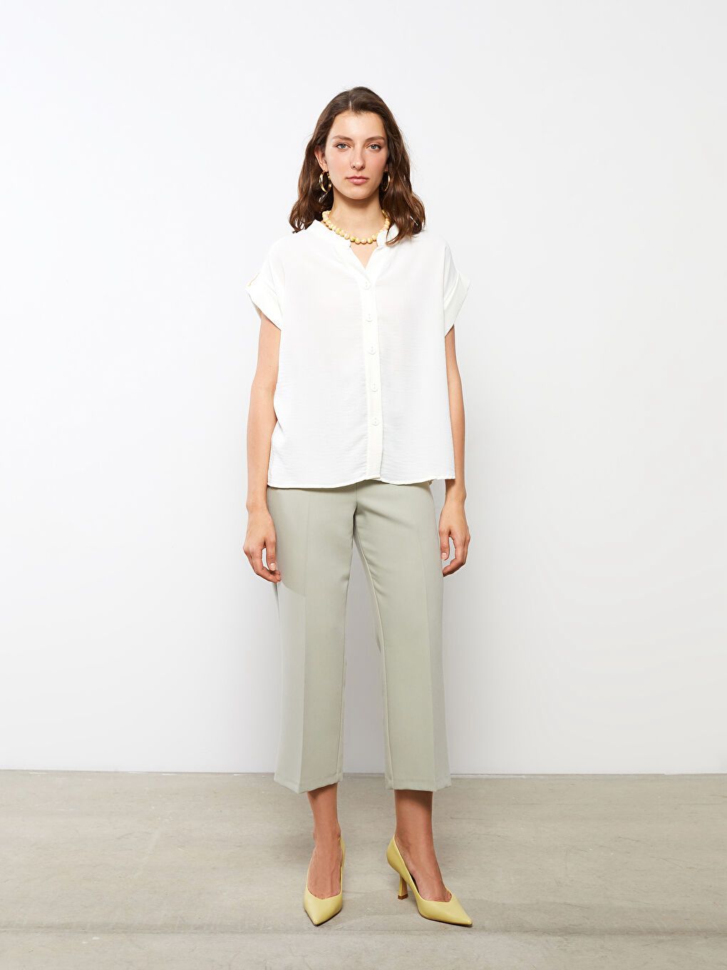 شومیز زنانه 30783 سایز 36 تا 48 مارک LC WAIKIKI