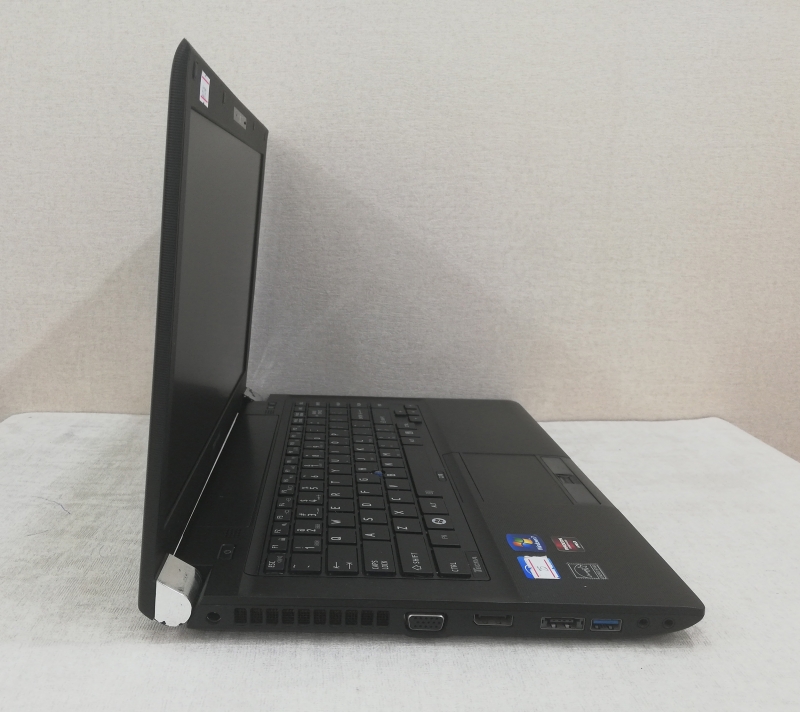لپ تاپ استوک Toshiba R940 کد 17951