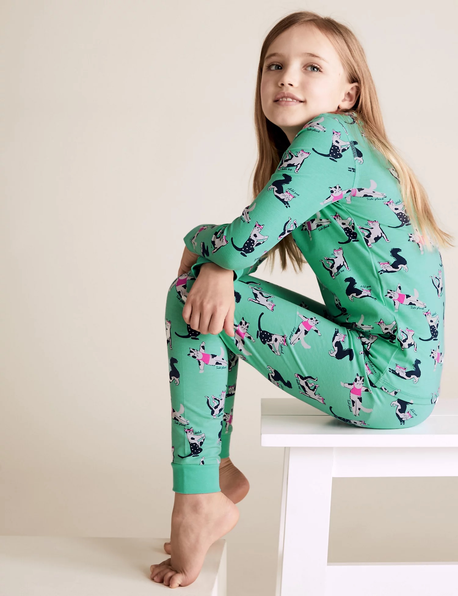 ست بچگانه 33895 سایز 7 تا 12 سال مارک M&S   *