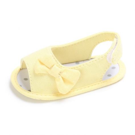 پاپوش دخترانه 11703 سایز بدوتولد تا 18 ماه کد 102 مارک Carters