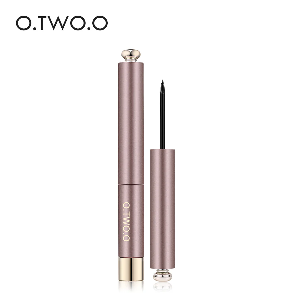 خط چشم مایع مشکی مات برند O.TWO.O کد (2062) FFLN9084