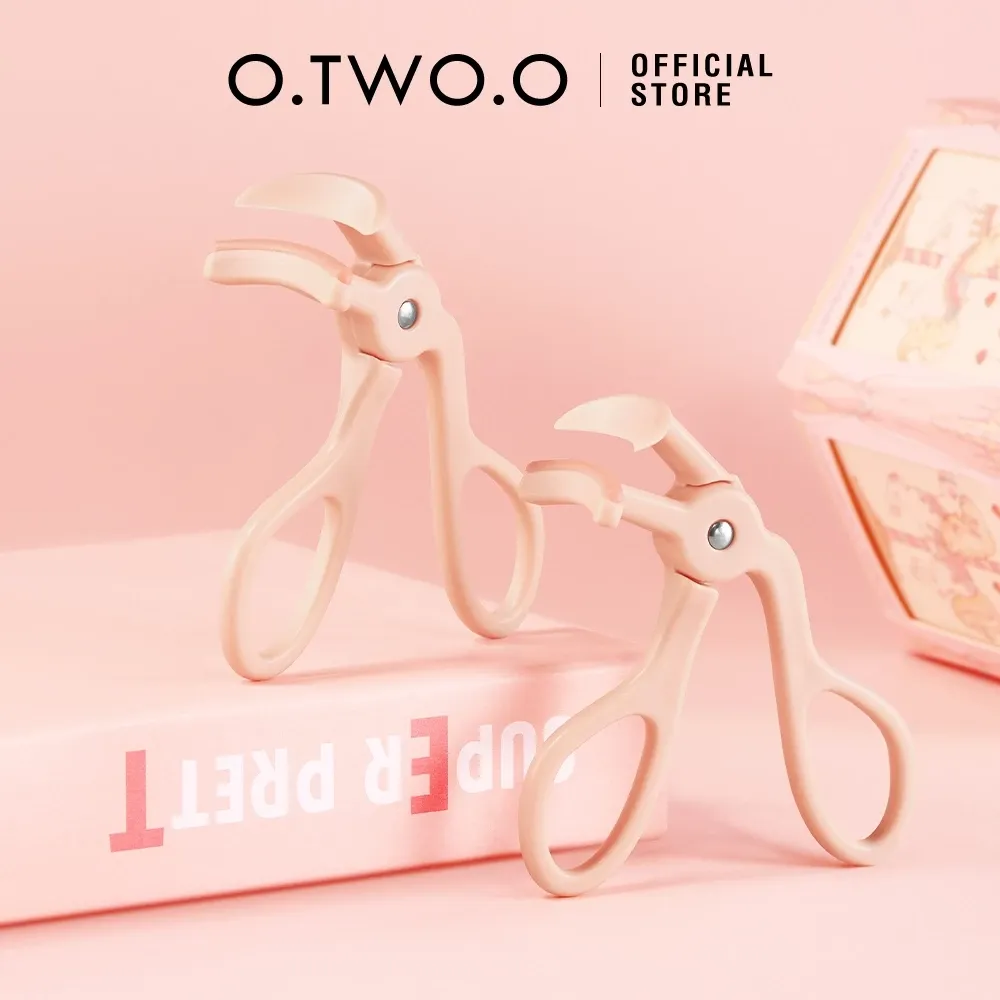 فر مژه سه بعدی برند O.TWO.O کد (2068) FFLSN017
