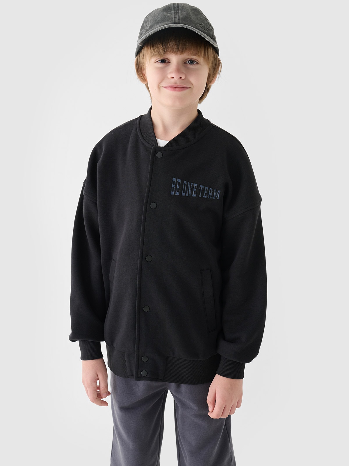 کاپشن پسرانه 28756 سایز 7 تا 14 سال مارک 4F