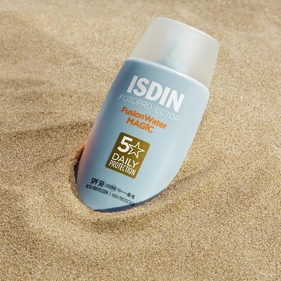 ضد آفتاب ایزدین ISDIN Fotoprotector Spf50 Fusion Water Magic (50 میل)  کد 2241