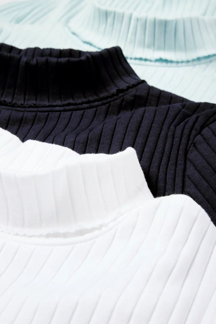 بلوز دخترانه 28773 سایز 7 تا 16 سال کد 1 مارک C&A