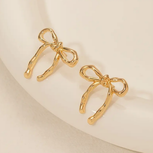 گوشواره استیل میخی طرح پاپیون کد 2619