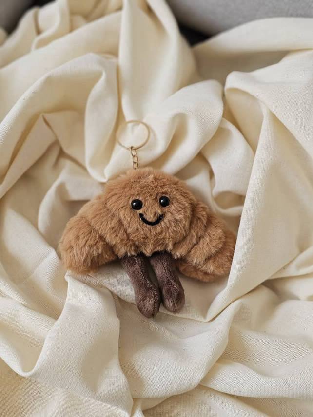 عروسک کروسان729