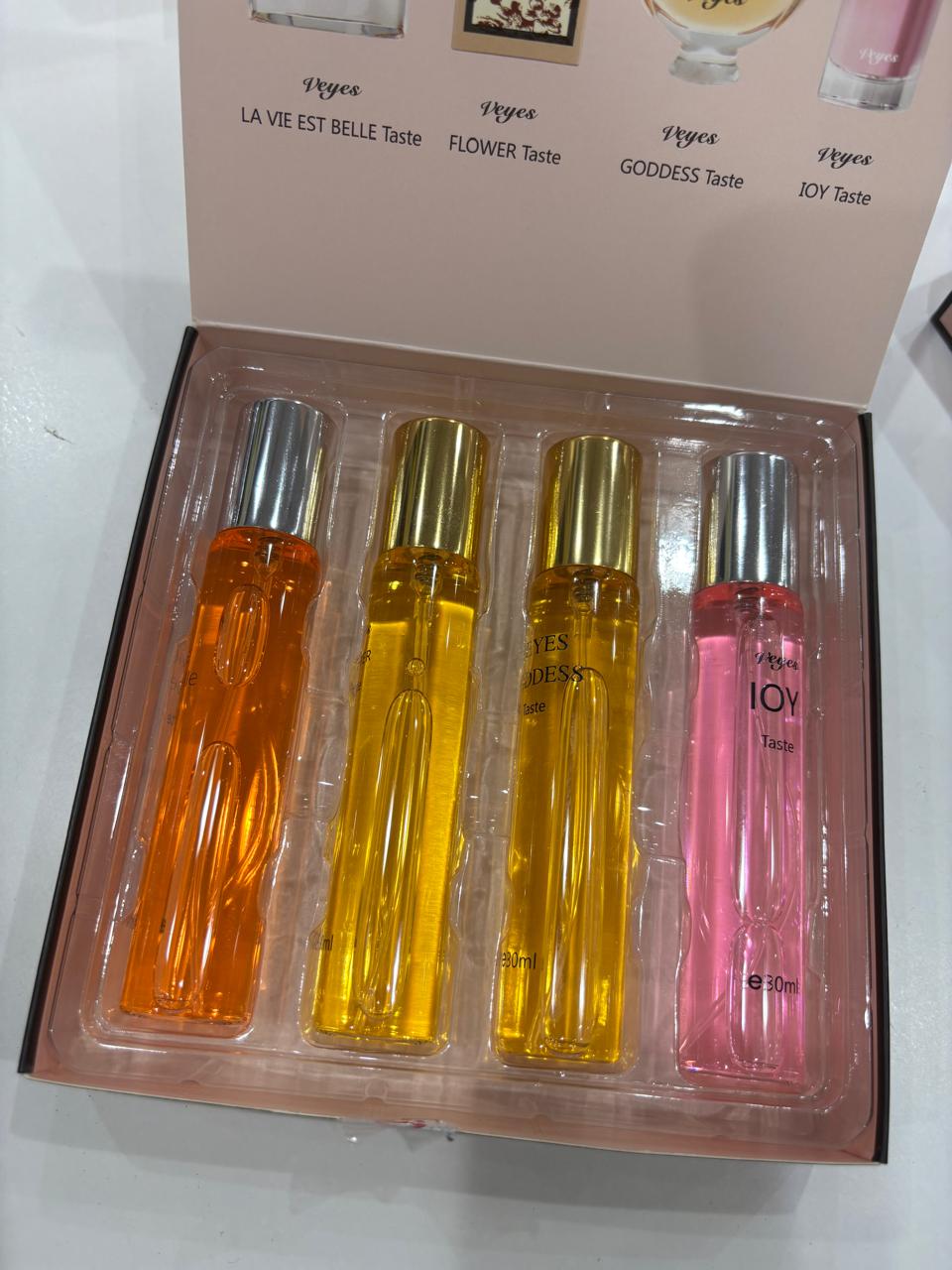 ۴ عدد عطر ۳۰ میلی با رایحه برند و ماندگاری طولانی برند VEYES کد 3026