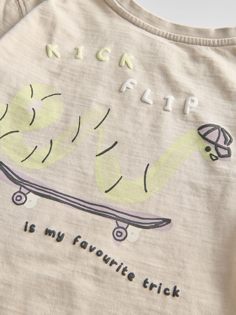 بلوز پسرانه 29227 سایز 6 ماه تا 5 سال کد 16 مارک Reserved   *