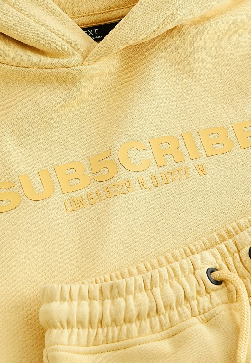 ست هودی و شلوارک پسرانه 29266 سایز 4 تا 14 سال کد 3 مارک NEXT