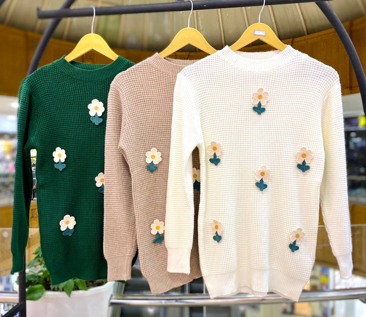 بافت جلو گلدار زنانه کد 418523