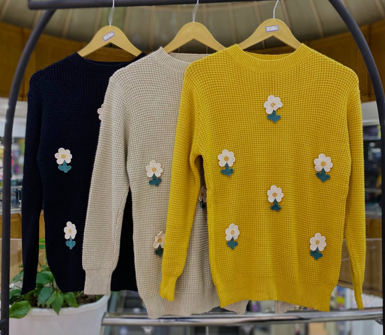 بافت جلو گلدار زنانه کد 418523