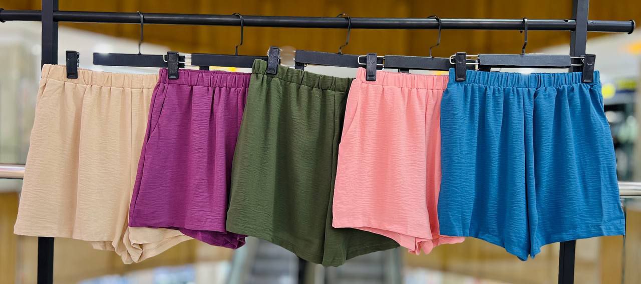 ست دو تیکه بلوز شورتک زنانه مارک shein کد 418642