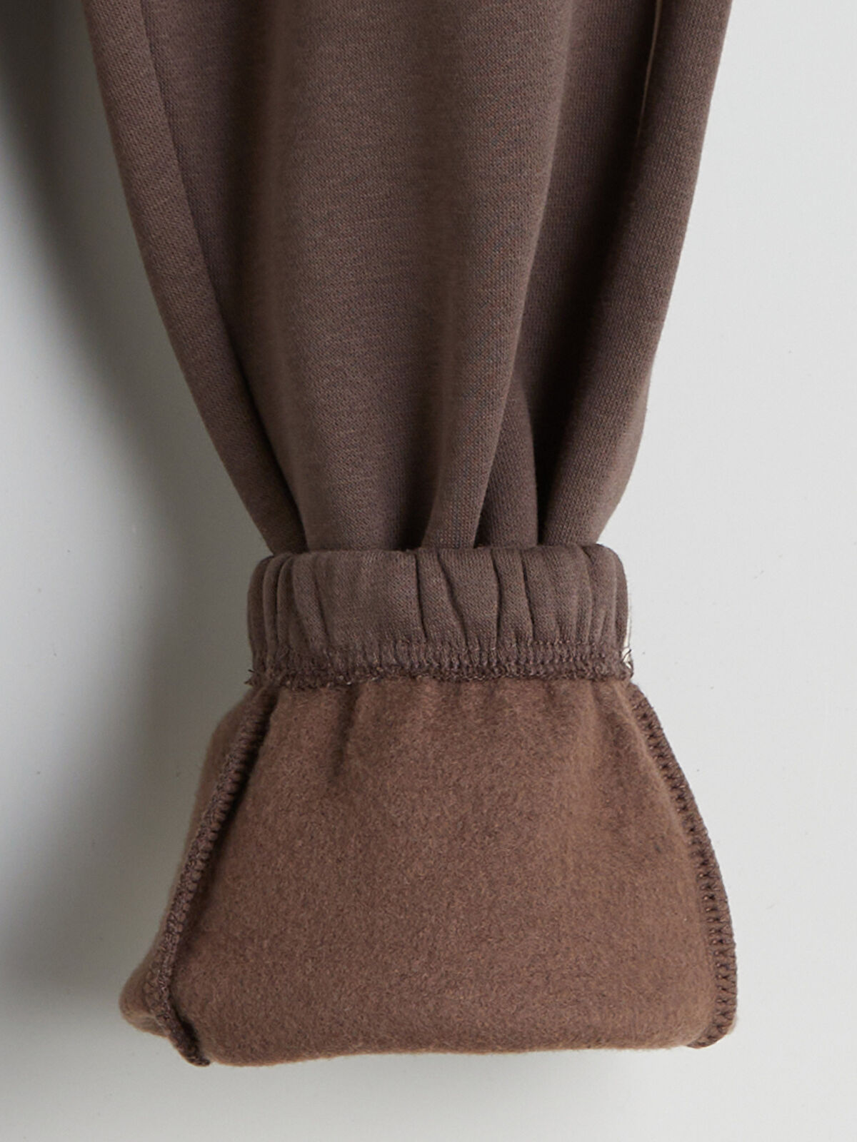 ست پلیور و شلوار نوجوان 29862 سایز 9 تا 14 سال مارک LC WAIKIKI