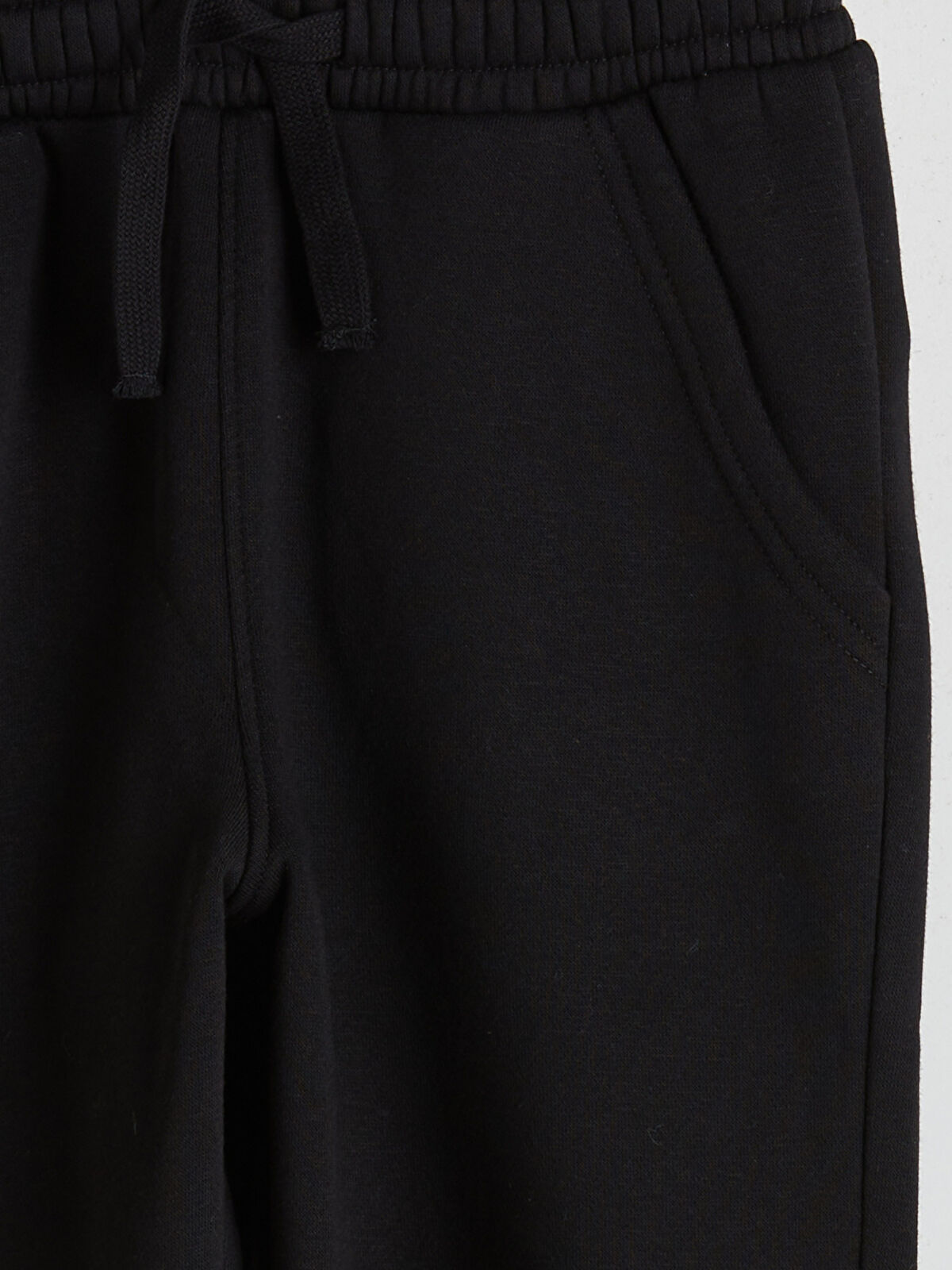 شلوار پسرانه 29782 سایز 7 تا 14 سال مارک LCWAIKIKI