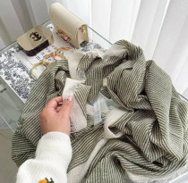 شال کنفی راه راه زنانه کد 419285