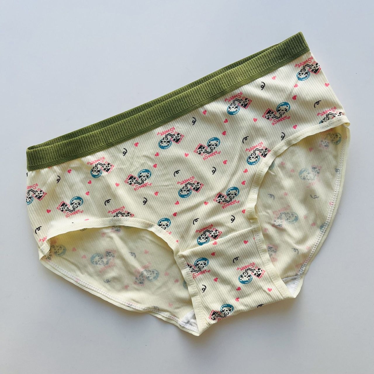 شورت 12 عددی تمام نخ دخترانه کد 419333